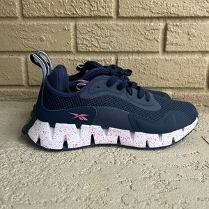 Brand new reebok sneakers